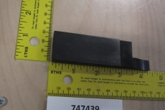 747439 (4)